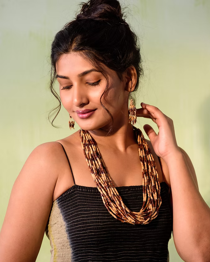 WHE Handmade Multilayer Jute, Wooden Beads & Metal Beads Statement Necklace