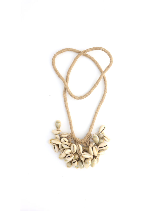 WHE Trendy Jute And Cowry Necklace