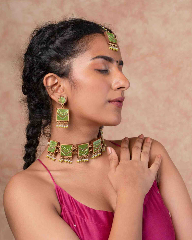 WHE Kantha Green Repurposed Silk Fabric and Wood Necklace