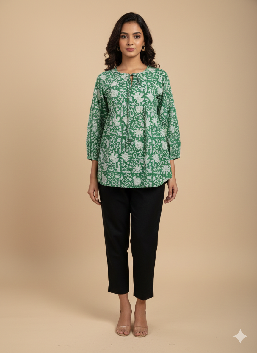GREEN FLORAL TOP XL