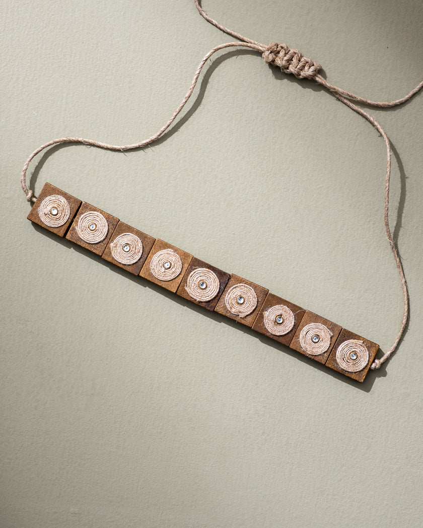 WHE Square Wooden Block Jute Choker